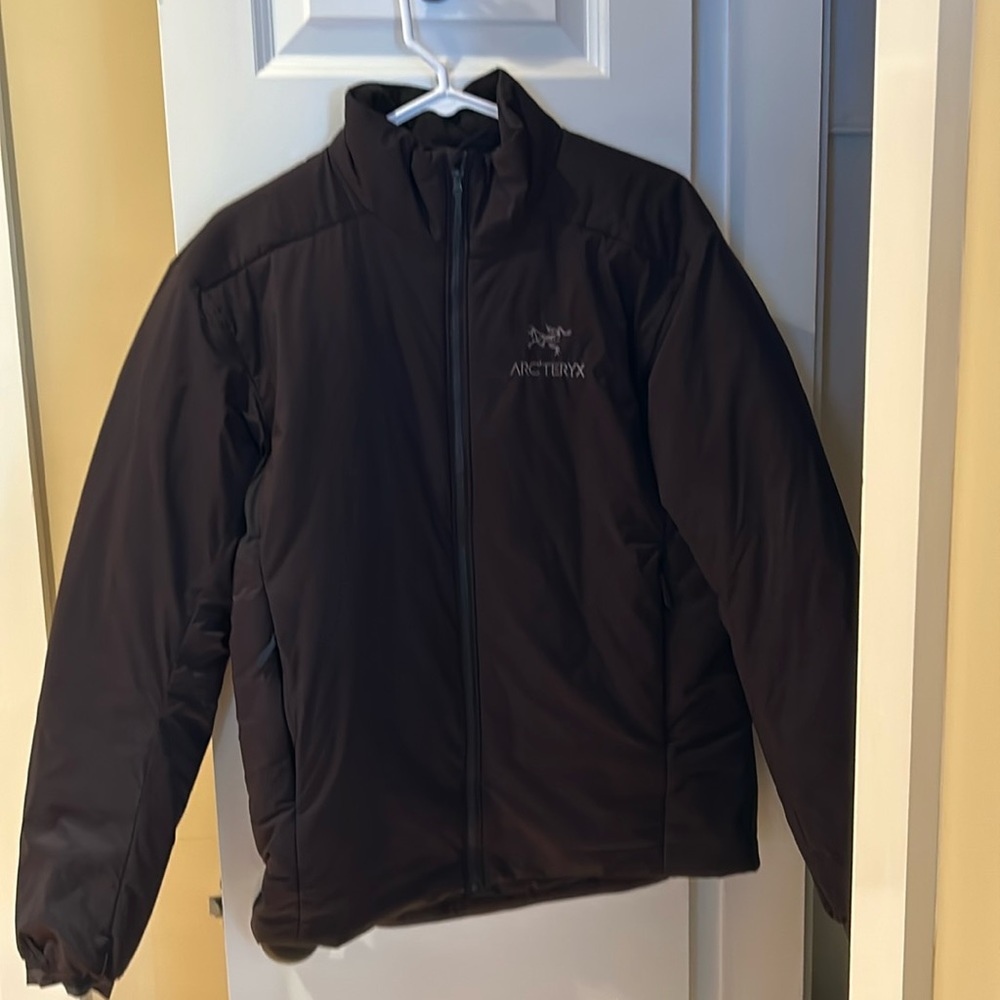 Arcteryx Men’s Atom AR jacket